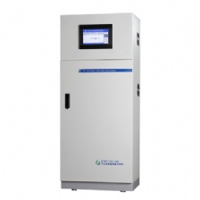  警惕汽車內(nèi)飾VOC污染